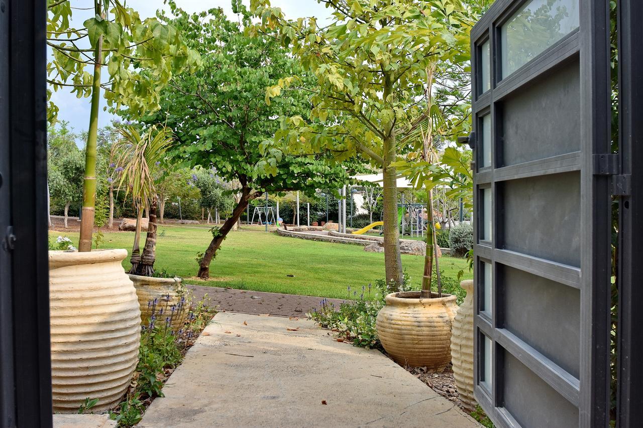 Eden'S Boutique Villa Had Nes Exterior foto